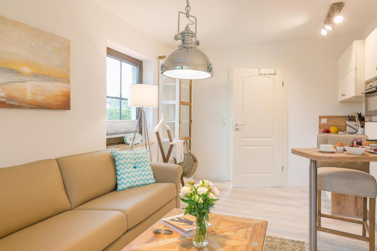 Haus Am Strand Ferienwohnung Haus Am Strand 4 Цингст Екстериор снимка